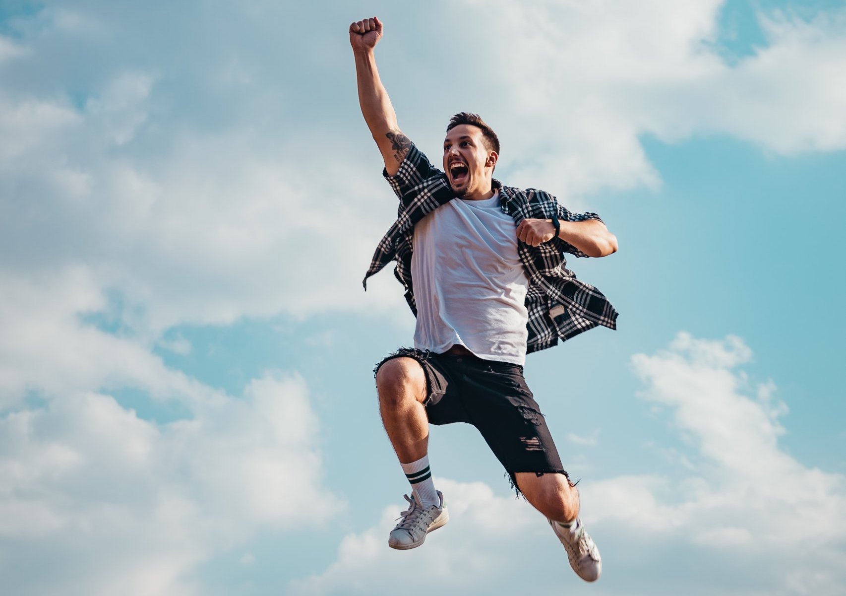 Positivity - Good Enough - Action List - Do not Doubt - Fear - Crisis UK - Making Progress - Self Development - Laptop Lifestyle - Recession-Beating Business - Investing In Yourself - Shift - Global Economy - Follow Your Dream - Ignore The Naysayers - Unlock The Potential - The All-In Package - Turn A Crisis Into An Opportunity - Make Your First 10k Online - Affiliate Marketing - E-commerce - Service - Coaching - Passion - Start An Online Business